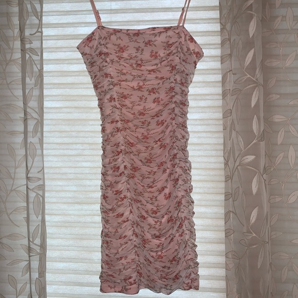 F21 Floral Bodycon Dress - Picture 2 of 3